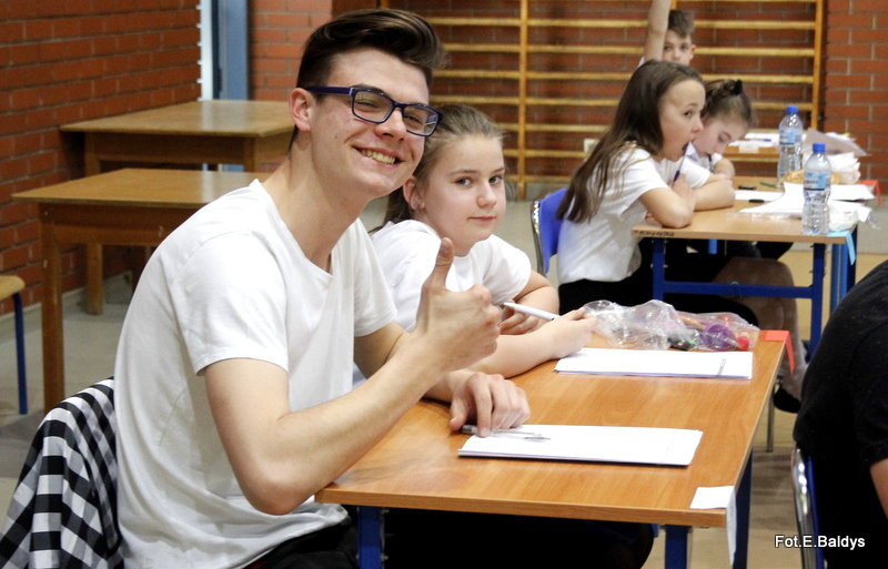 Matematyczny rekord w SP 13 (zdjęcia i film)