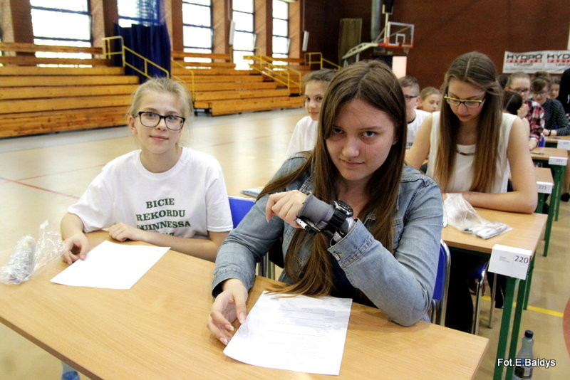 Matematyczny rekord w SP 13 (zdjęcia i film)