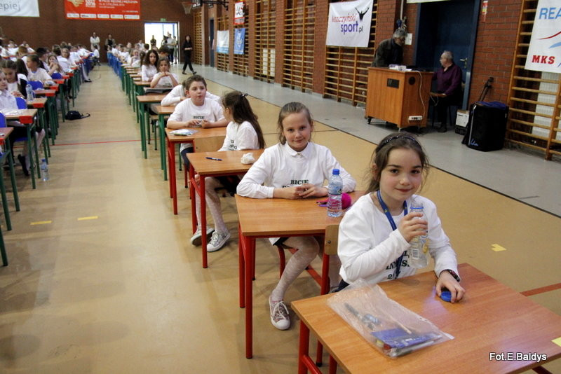 Matematyczny rekord w SP 13 (zdjęcia i film)