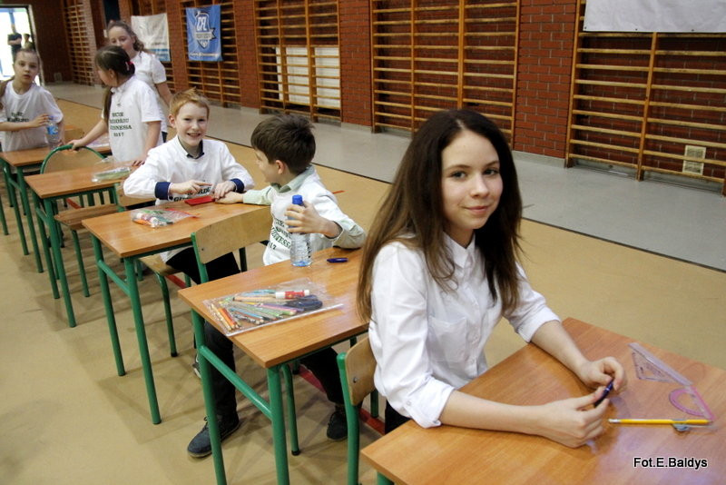 Matematyczny rekord w SP 13 (zdjęcia i film)