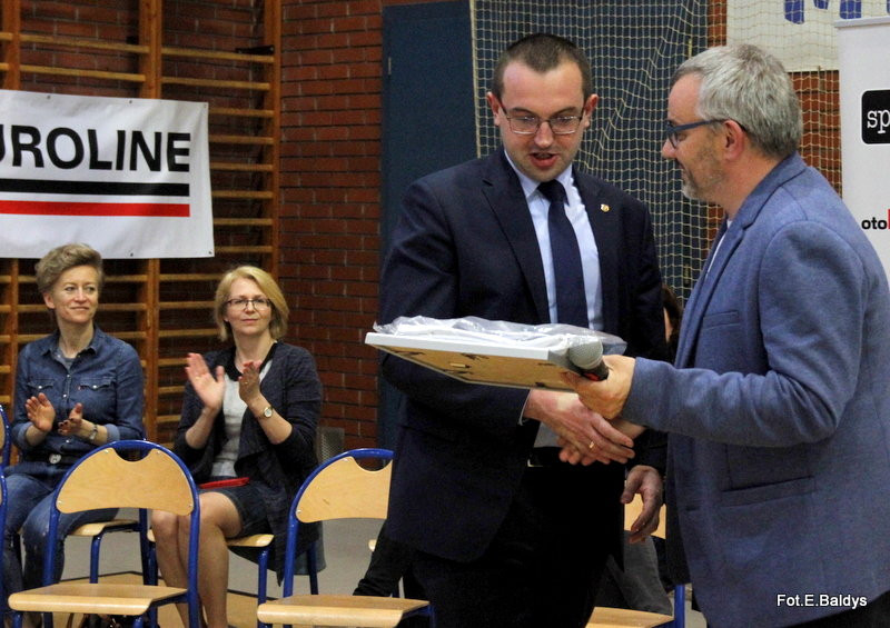 Matematyczny rekord w SP 13 (zdjęcia i film)