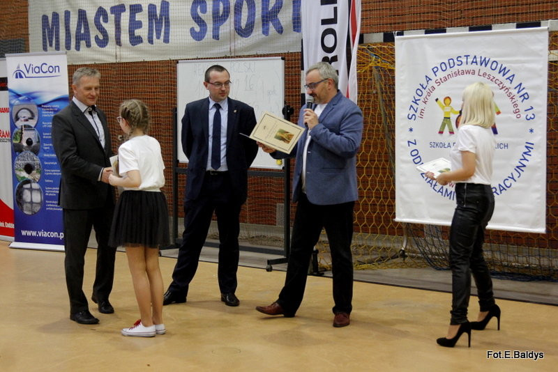 Matematyczny rekord w SP 13 (zdjęcia i film)