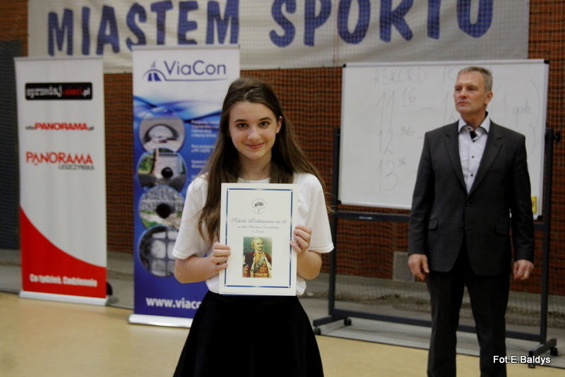 Matematyczny rekord w SP 13 (zdjęcia i film)