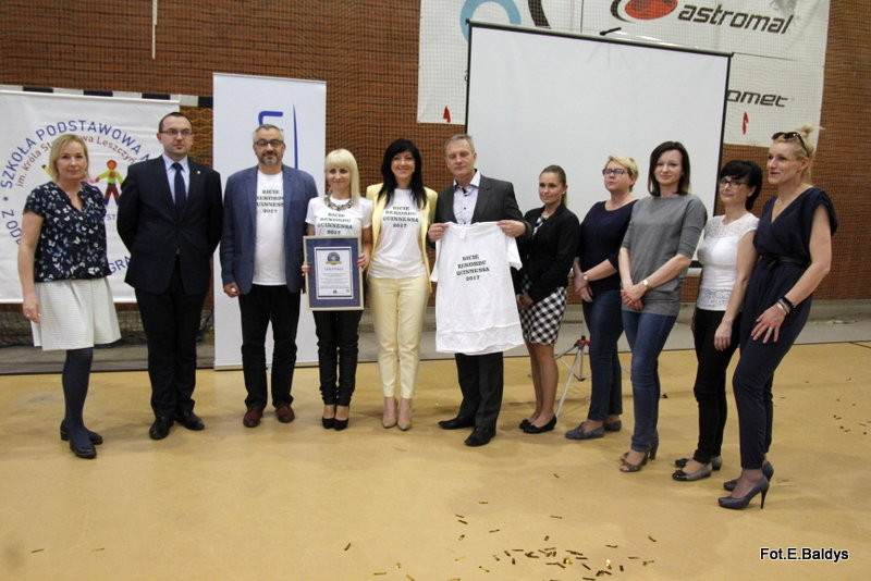 Matematyczny rekord w SP 13 (zdjęcia i film)