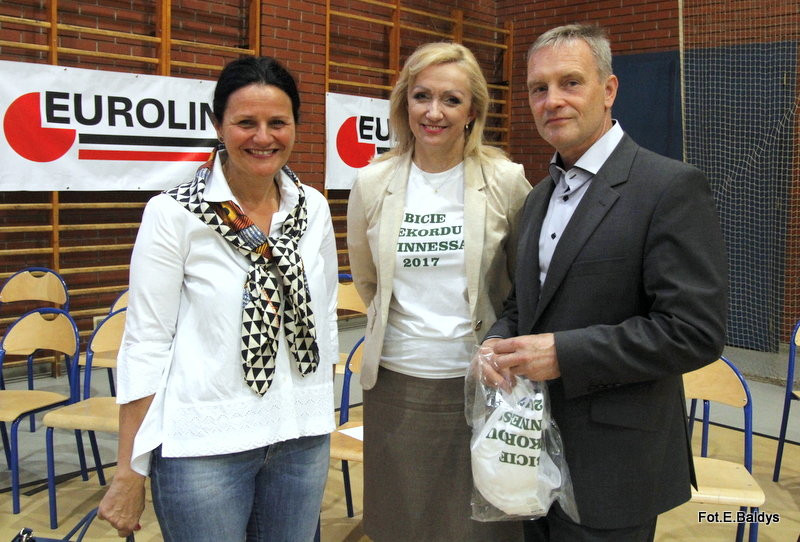 Matematyczny rekord w SP 13 (zdjęcia i film)