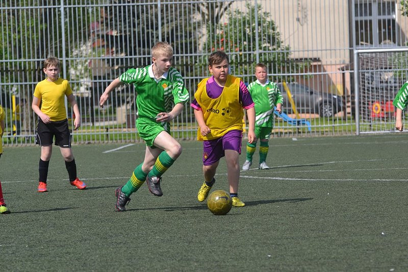 Piłkarski turniej w Garzynie (zdjęcia)