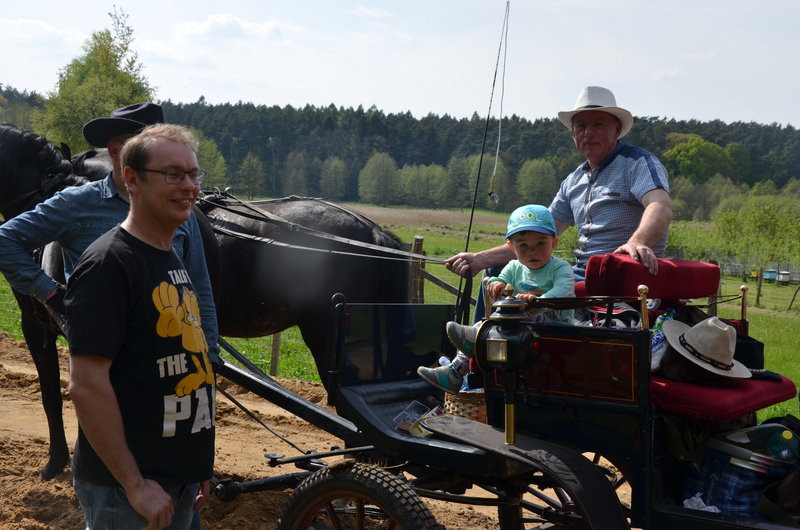 Majówka w Dolinie Samicy (zdjęcia)