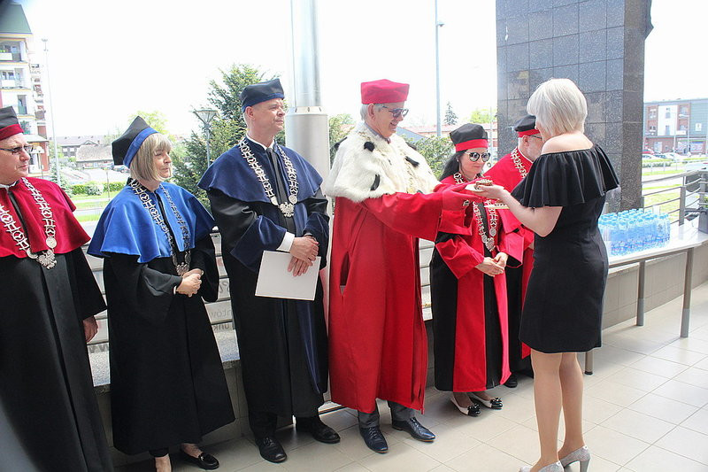 Uczelnia wkroczyła w dorosłość (zdjęcia)