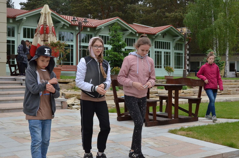 Dwa kontenery śmieci zebrano w Boszkowie (zdjęcia)