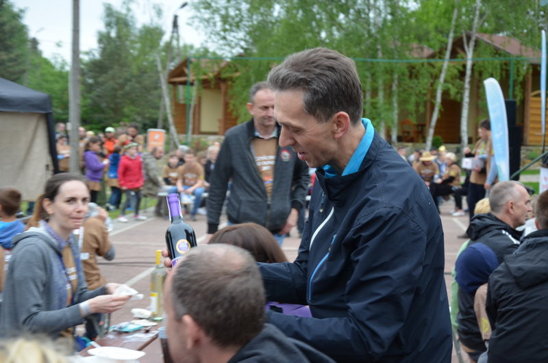 Dwa kontenery śmieci zebrano w Boszkowie (zdjęcia)