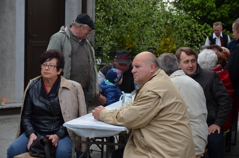 Eksponaty w użyciu przed święciechowskim wiatrakiem (zdjęcia)