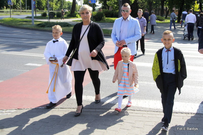 Przystąpili do I Komunii Świętej (zdjęcia)