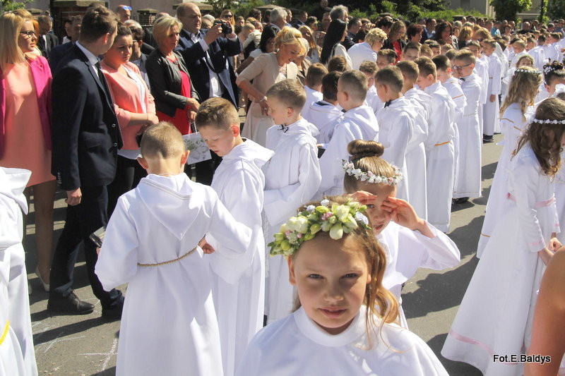 Przystąpili do I Komunii Świętej (zdjęcia)