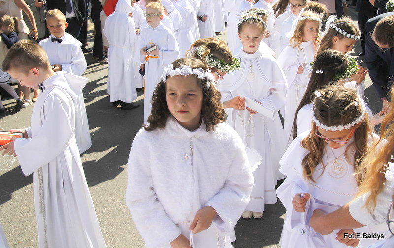 Przystąpili do I Komunii Świętej (zdjęcia)