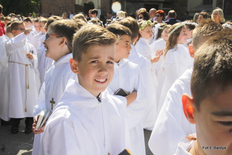 Przystąpili do I Komunii Świętej (zdjęcia)