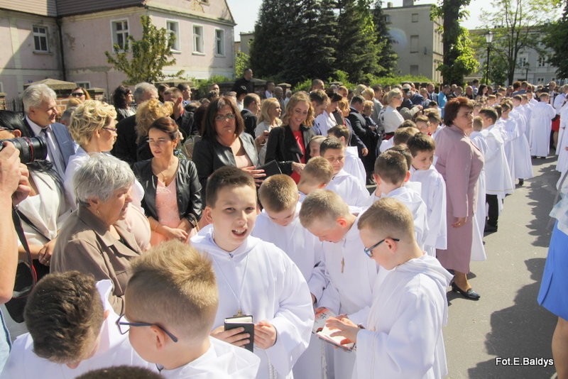 Przystąpili do I Komunii Świętej (zdjęcia)