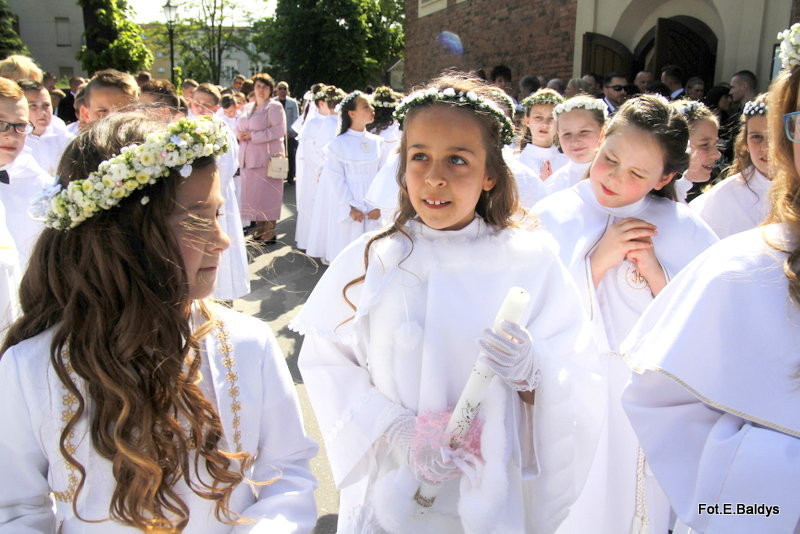 Przystąpili do I Komunii Świętej (zdjęcia)
