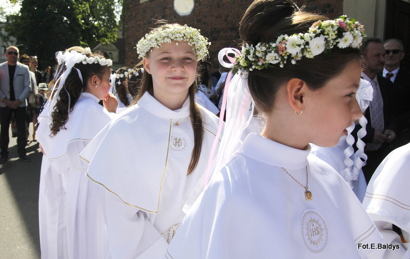 Przystąpili do I Komunii Świętej (zdjęcia)