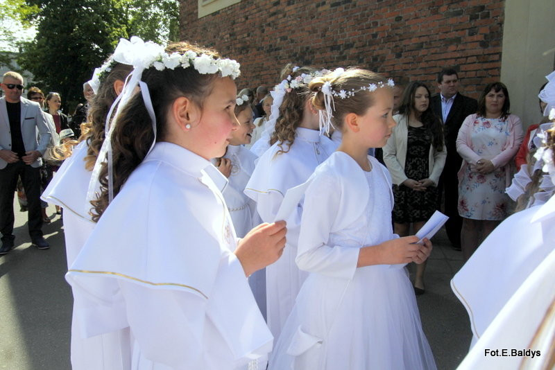 Przystąpili do I Komunii Świętej (zdjęcia)