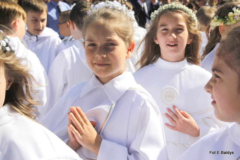 Przystąpili do I Komunii Świętej (zdjęcia)