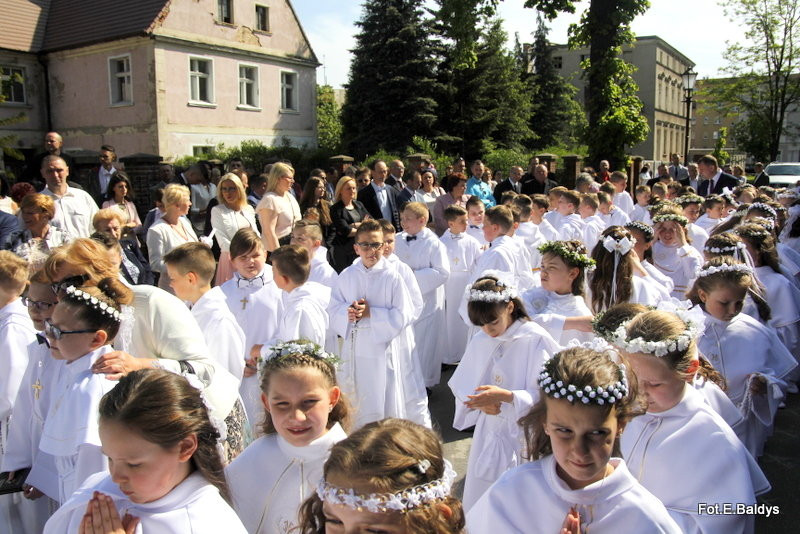 Przystąpili do I Komunii Świętej (zdjęcia)