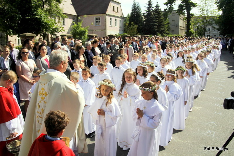 Przystąpili do I Komunii Świętej (zdjęcia)