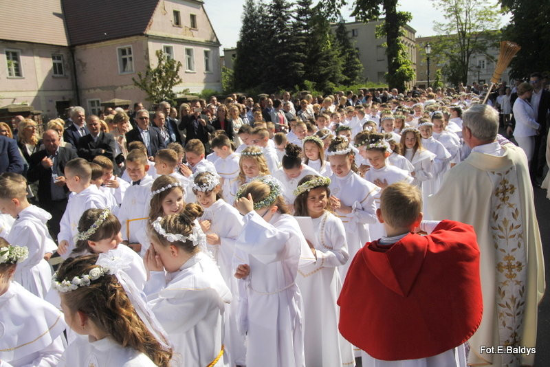 Przystąpili do I Komunii Świętej (zdjęcia)