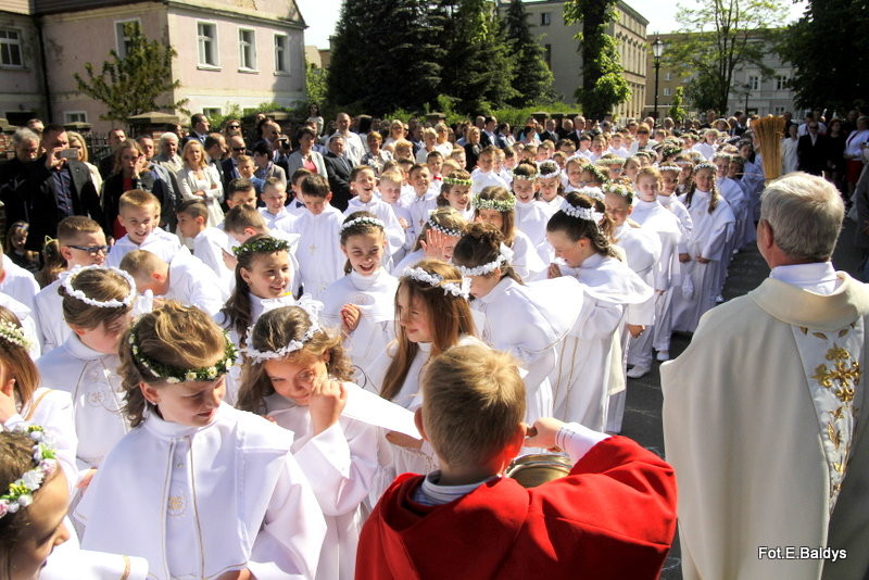 Przystąpili do I Komunii Świętej (zdjęcia)