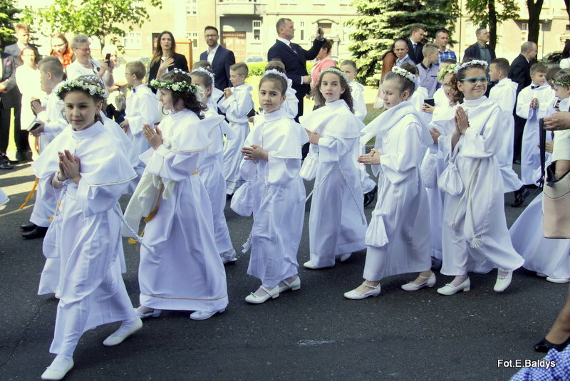 Przystąpili do I Komunii Świętej (zdjęcia)