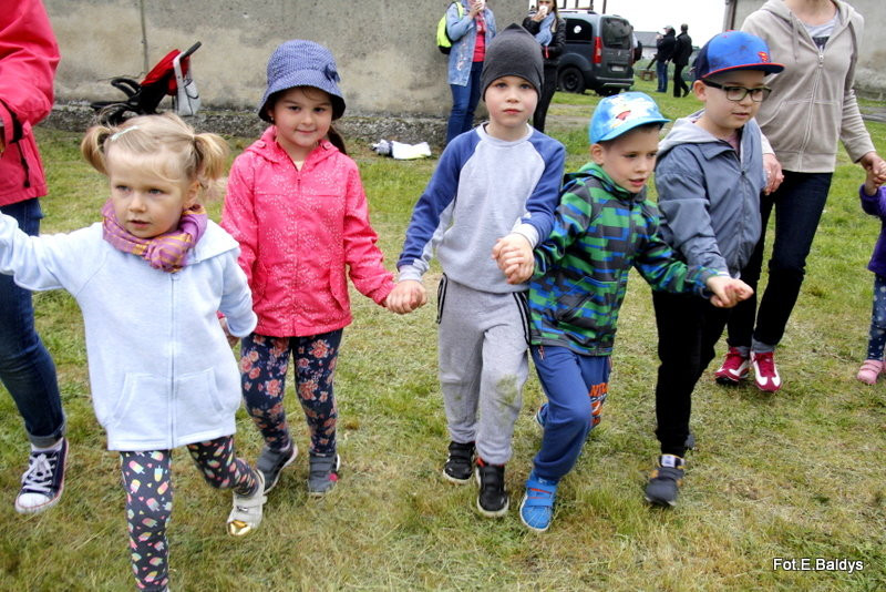Festyn z niespodziankami w Osiecznej (zdjęcia)