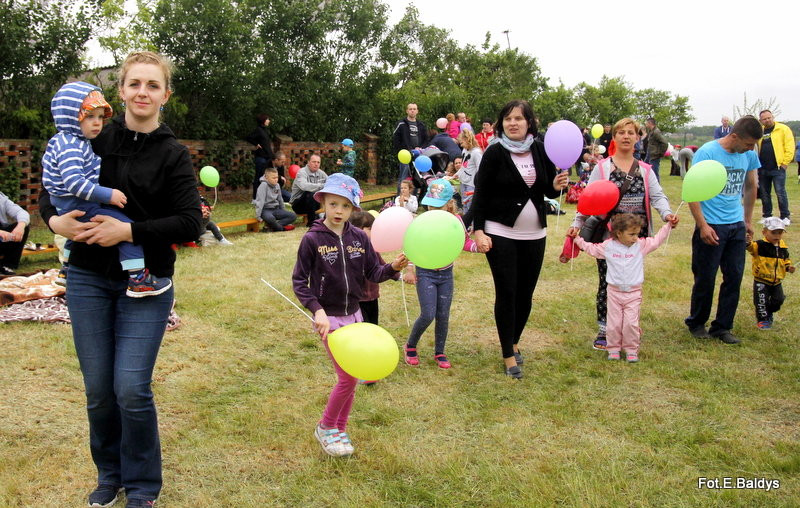 Festyn z niespodziankami w Osiecznej (zdjęcia)