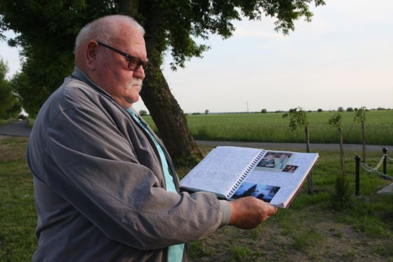 Mieszkańcy odnowili krzyż (zdjęcia)