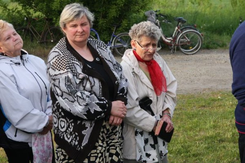 Mieszkańcy odnowili krzyż (zdjęcia)