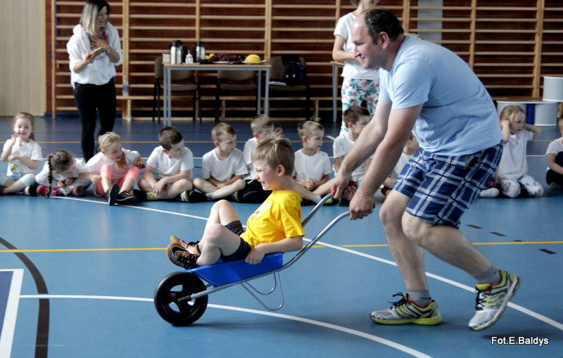 III Olimpiada Sportowa PM 13 (zdjęcia)