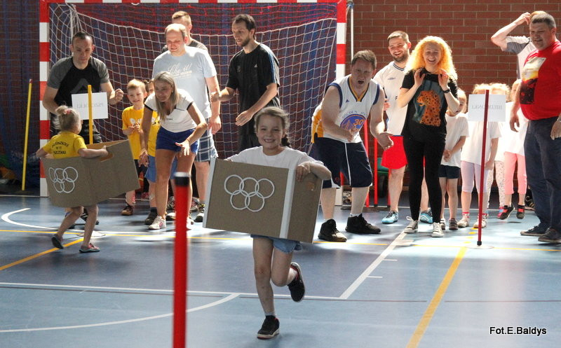 III Olimpiada Sportowa PM 13 (zdjęcia)