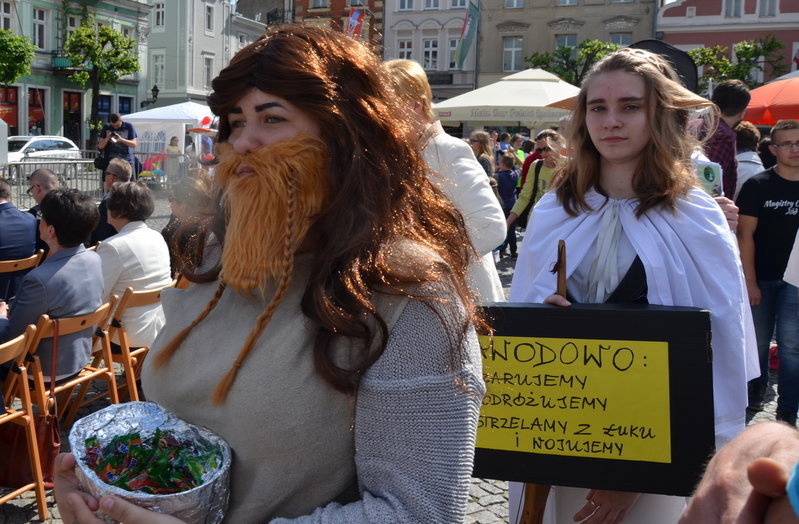 Zawodowcy opanowali Rynek (zdjęcia)