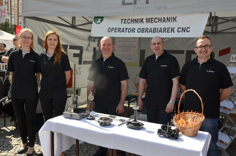 Zawodowcy opanowali Rynek (zdjęcia)