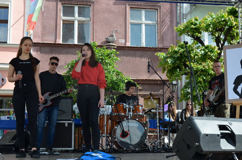 Zawodowcy opanowali Rynek (zdjęcia)