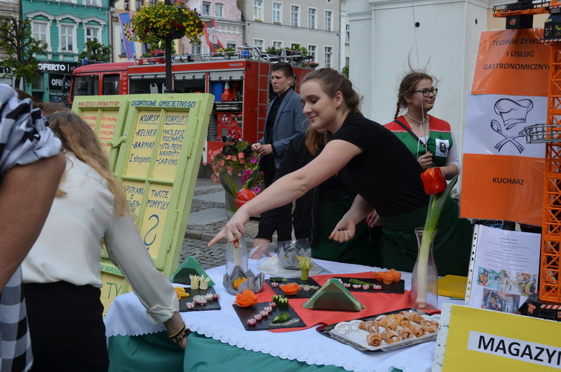 Zawodowcy opanowali Rynek (zdjęcia)