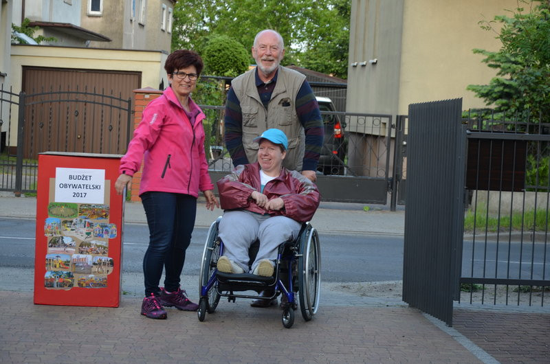 Szampan za obywatelski sukces (zdjęcia)