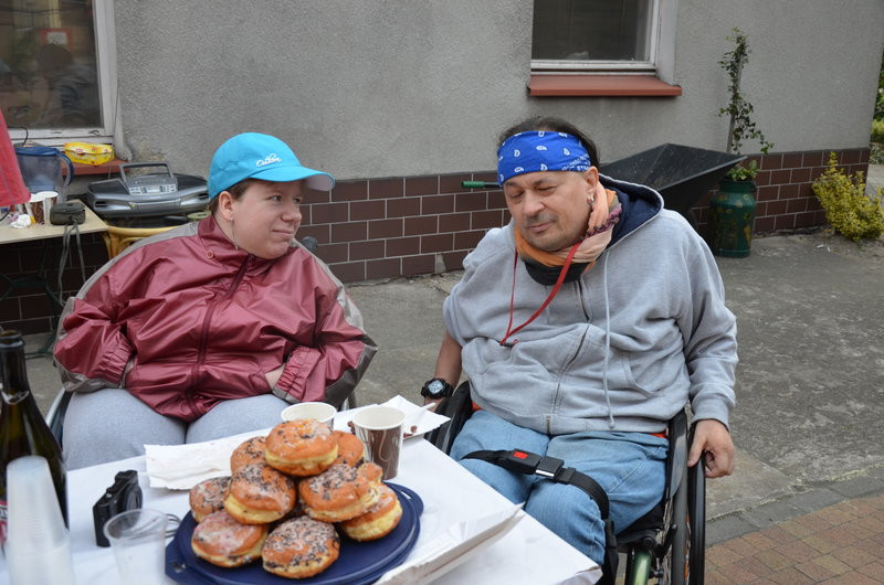 Szampan za obywatelski sukces (zdjęcia)