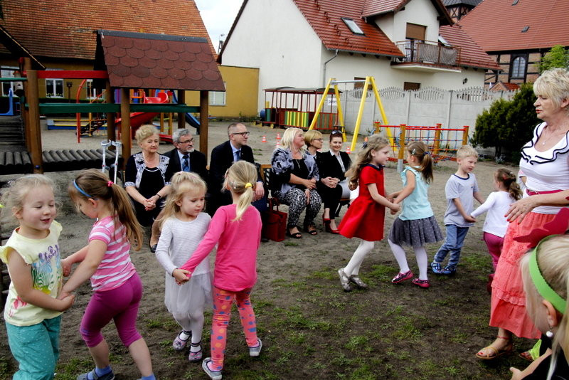 Przedszkole nr 12 ma nowy plac zabaw (zdjęcia)