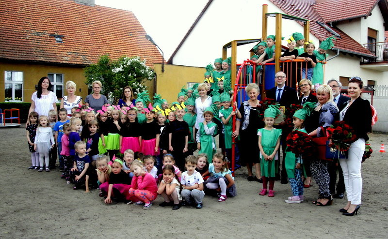 Przedszkole nr 12 ma nowy plac zabaw (zdjęcia)