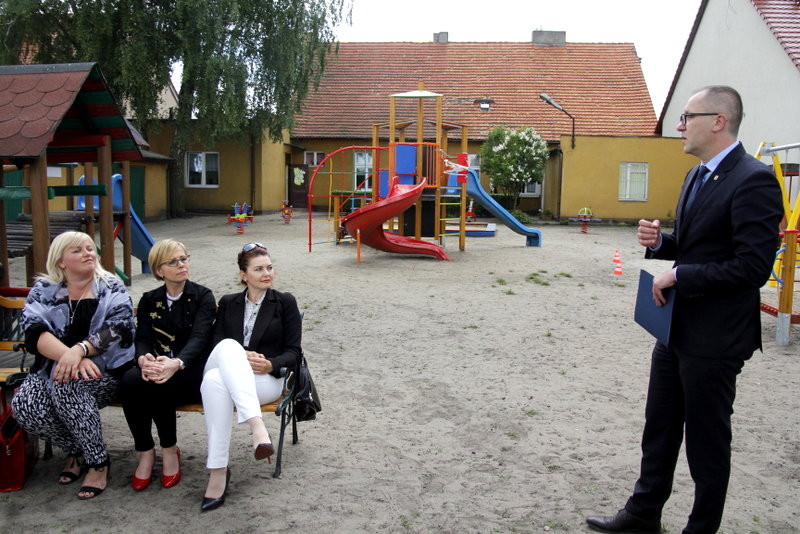 Przedszkole nr 12 ma nowy plac zabaw (zdjęcia)