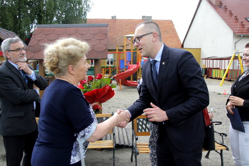 Przedszkole nr 12 ma nowy plac zabaw (zdjęcia)