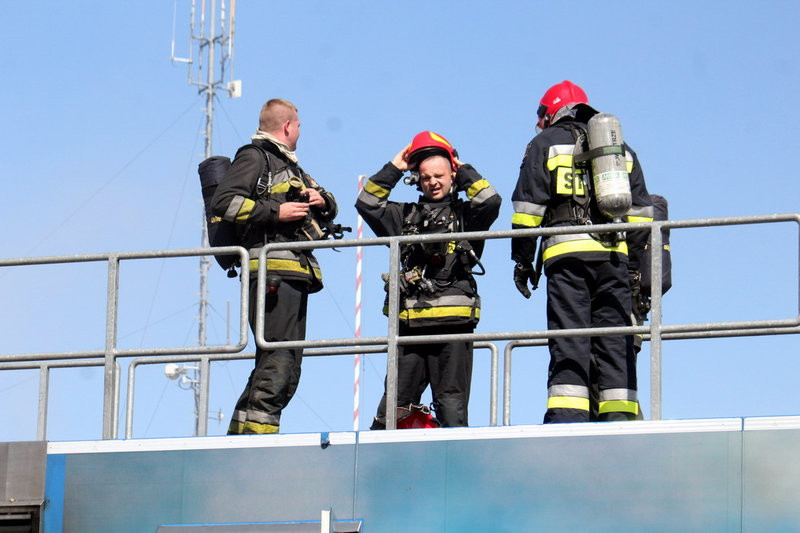 Niecodzienne ćwiczenia strażackie (zdjęcia)