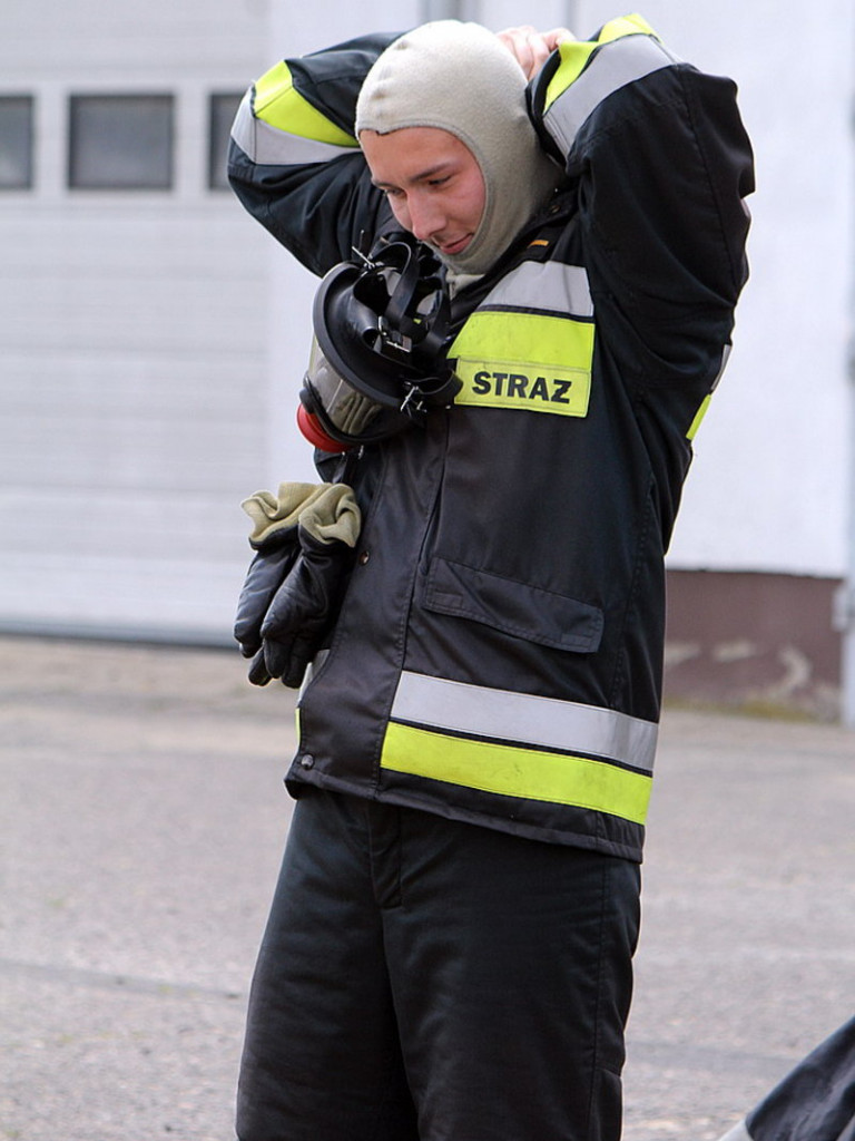 Niecodzienne ćwiczenia strażackie (zdjęcia)