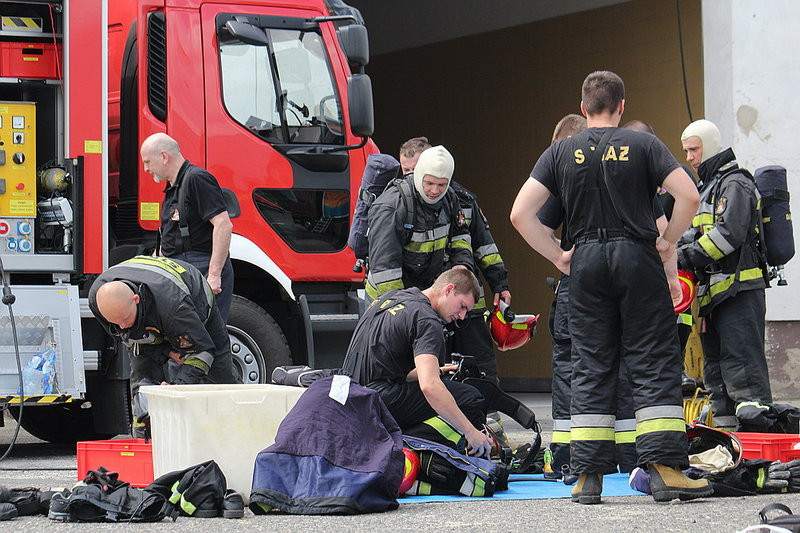 Niecodzienne ćwiczenia strażackie (zdjęcia)