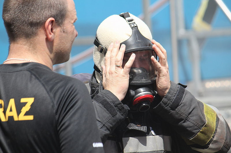 Niecodzienne ćwiczenia strażackie (zdjęcia)