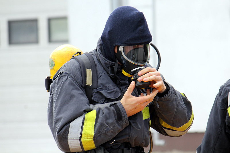 Niecodzienne ćwiczenia strażackie (zdjęcia)